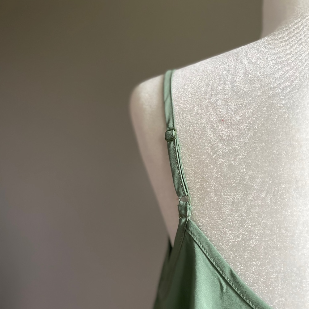 Flowy Drape Front Top - Picture 6 of 7
